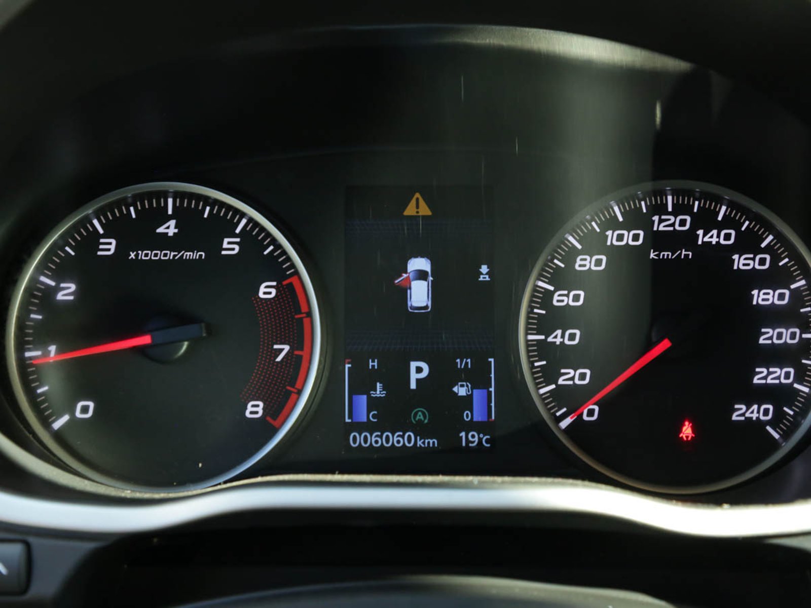 Mitsubishi ECLIPSE CROSS RT 1.5 4X2 AT 6C 2026 - Foto 5 de 8