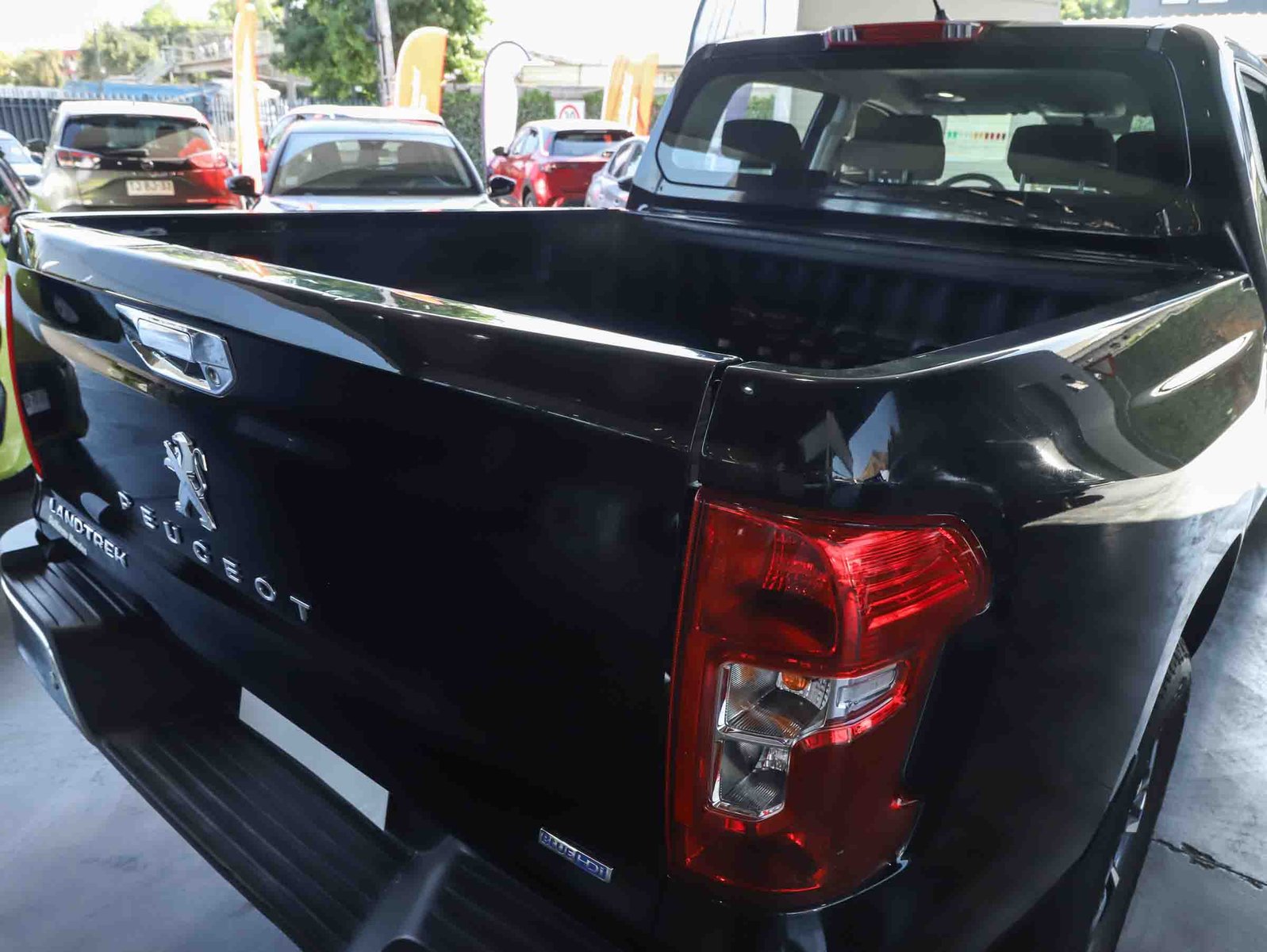 PEUGEOT LANDTREK BLUE HDI 180 4X4 2.2 2024 - Imagen 7 de 20