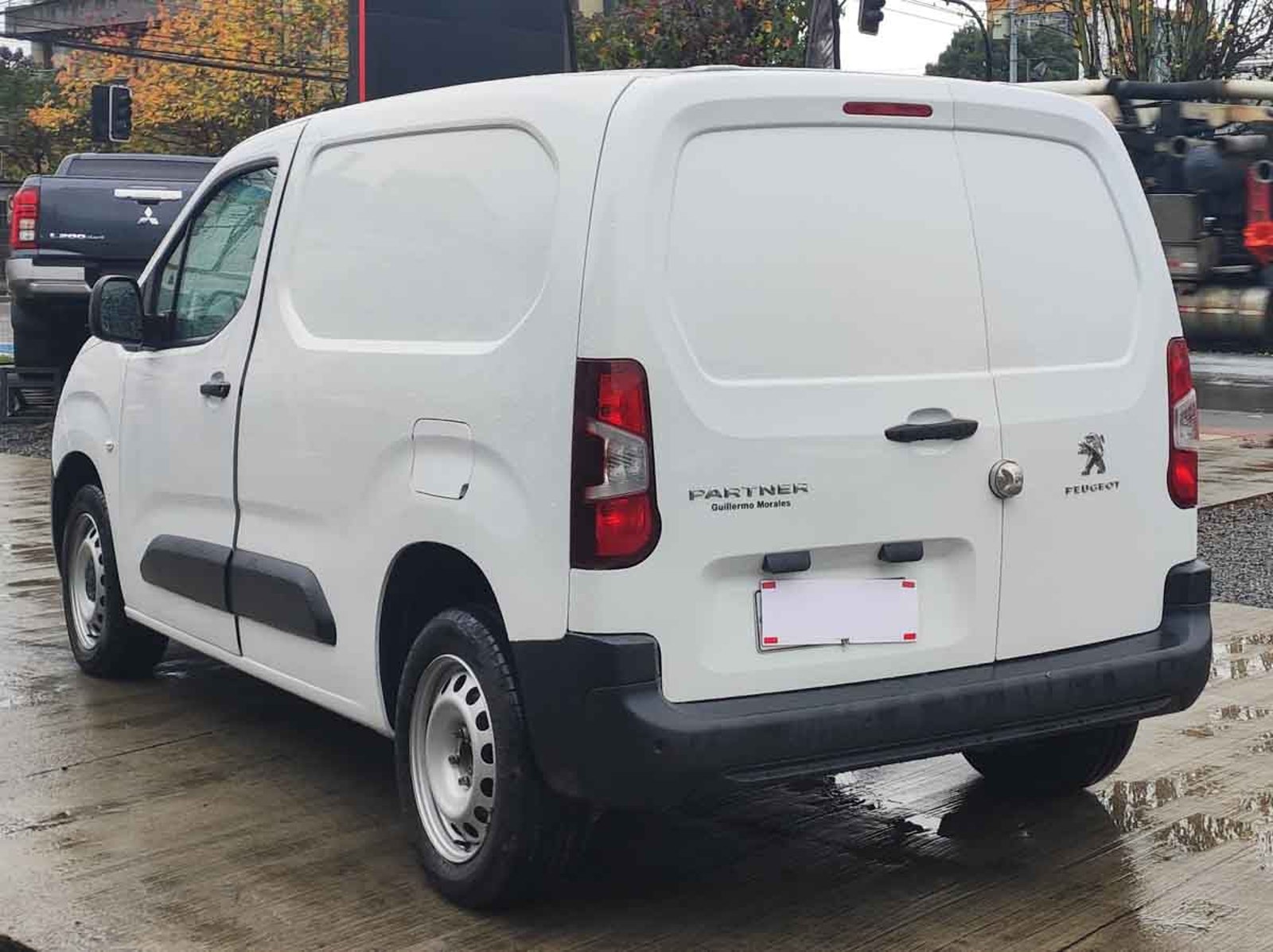 PEUGEOT PARTNER L1 BLUE HDI 100 1.5 2024 - Imagen 4 de 12