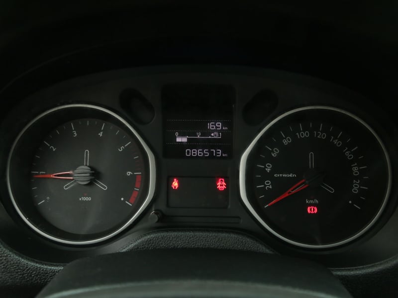Citroën C  ELYSEE HDI 1.6 2022 - Imagen 5 de 8