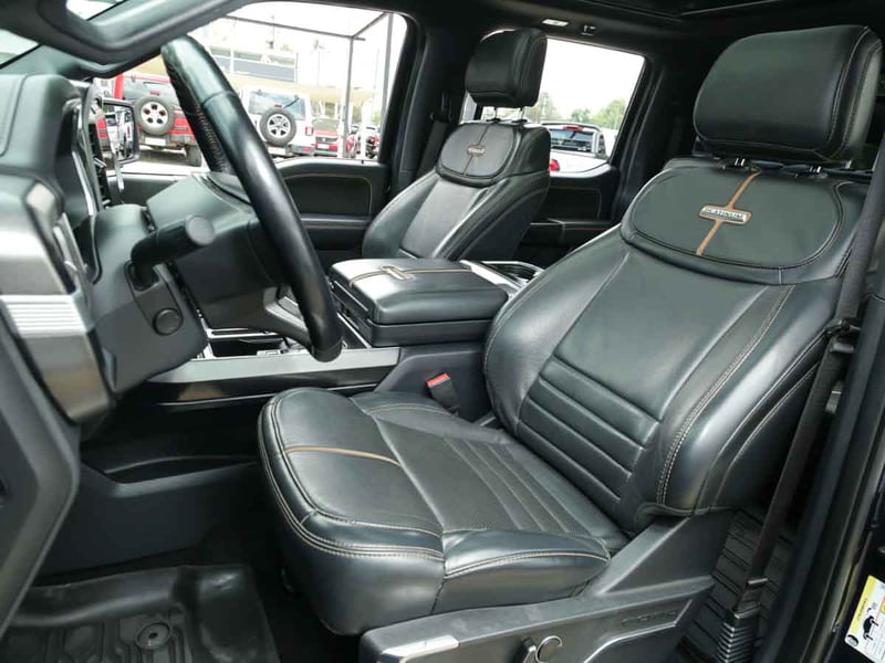 Ford F150 PLATINUM 4X4 3.5 AUT 2023 - Imagen 7 de 8