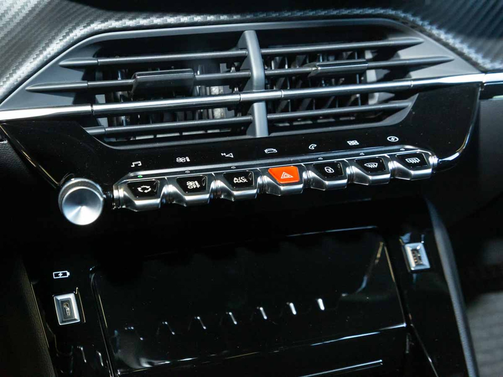PEUGEOT 2008 GT EV 2025 - Imagen 11 de 20