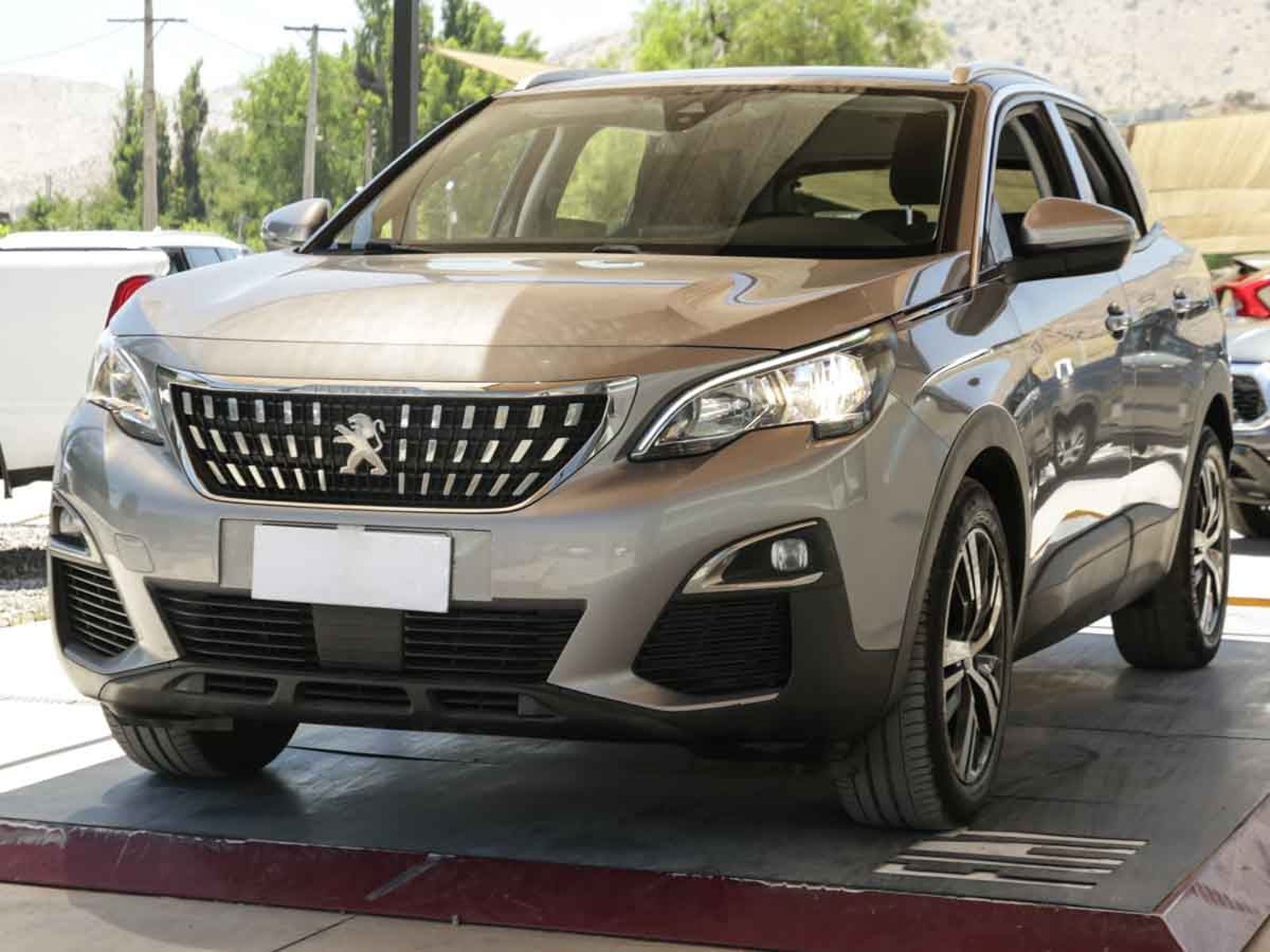 Peugeot 3008 Allure Bluehdi 130 Eat8 2019