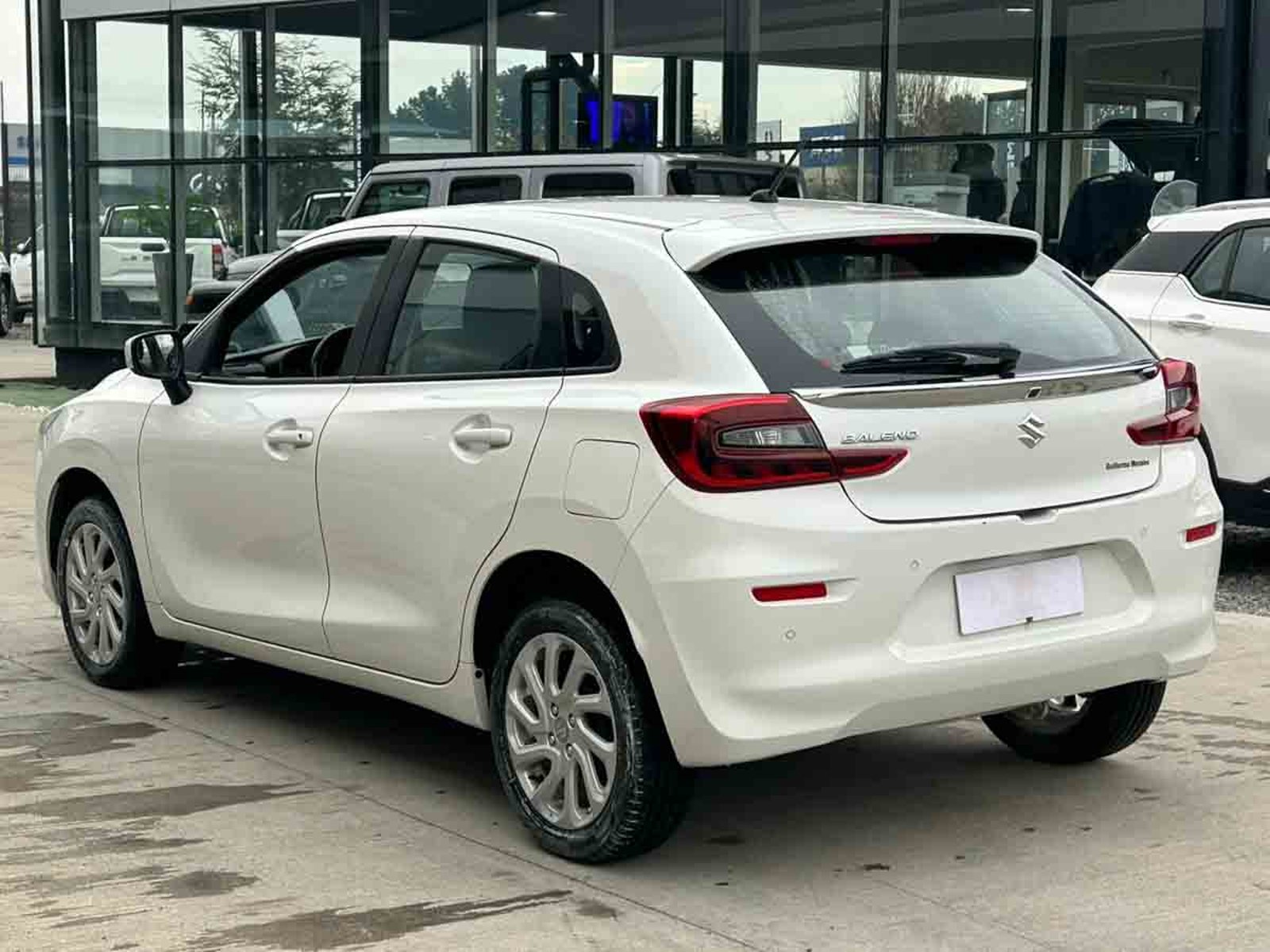 Suzuki BALENO 4X2 1.5 2025 - Foto 3 de 8