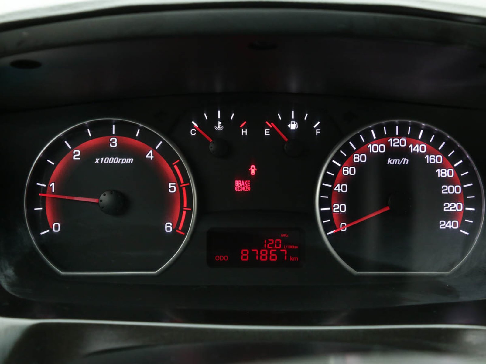 SsangYong NEW ACTYON SPORT 4X2 MT SEMI FULL 2017 - Foto 5 de 8