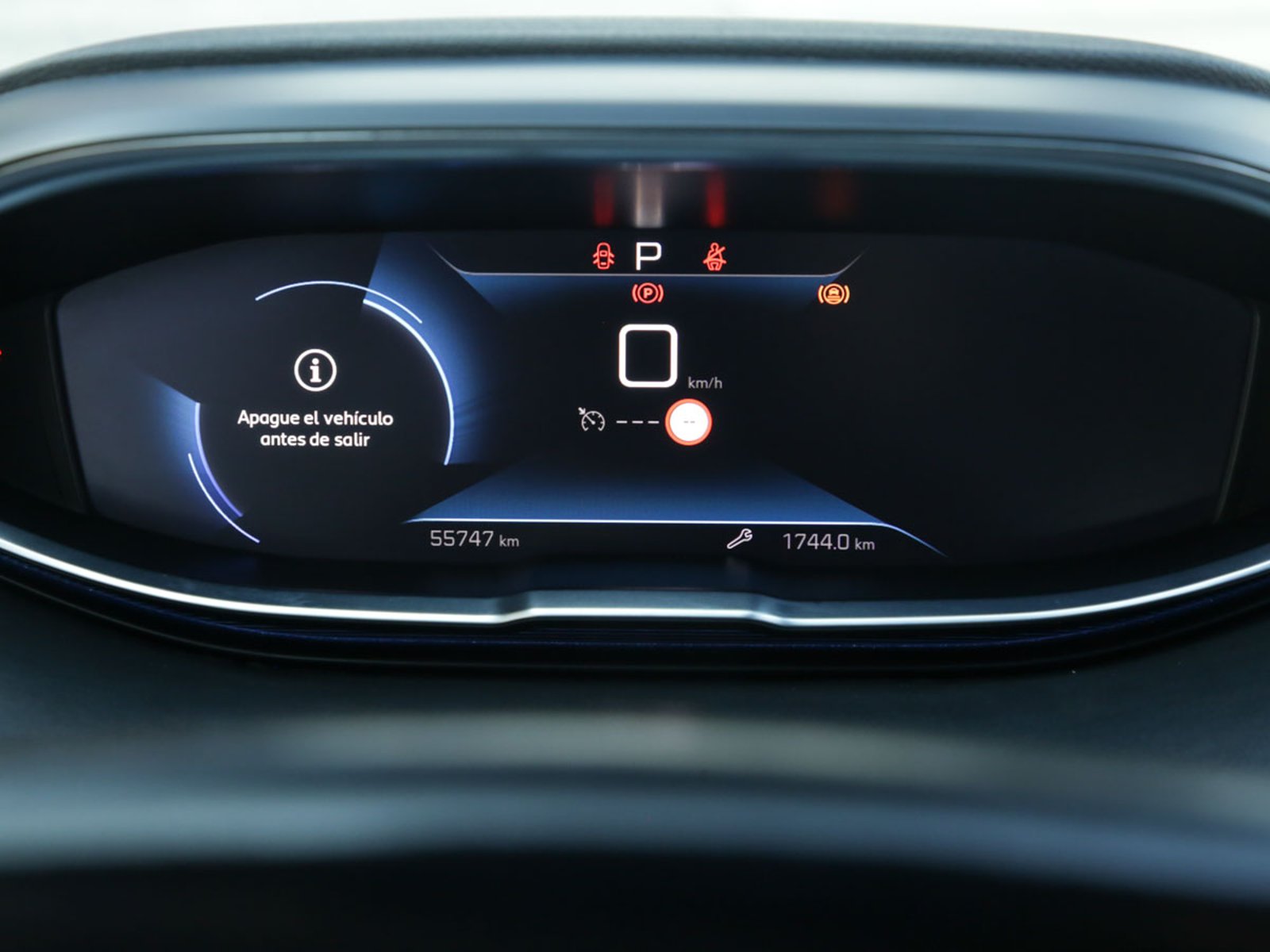 Peugeot 3008 ALLURE PACK BLUEHDI 130 EAT8 2024 - Foto 5 de 8