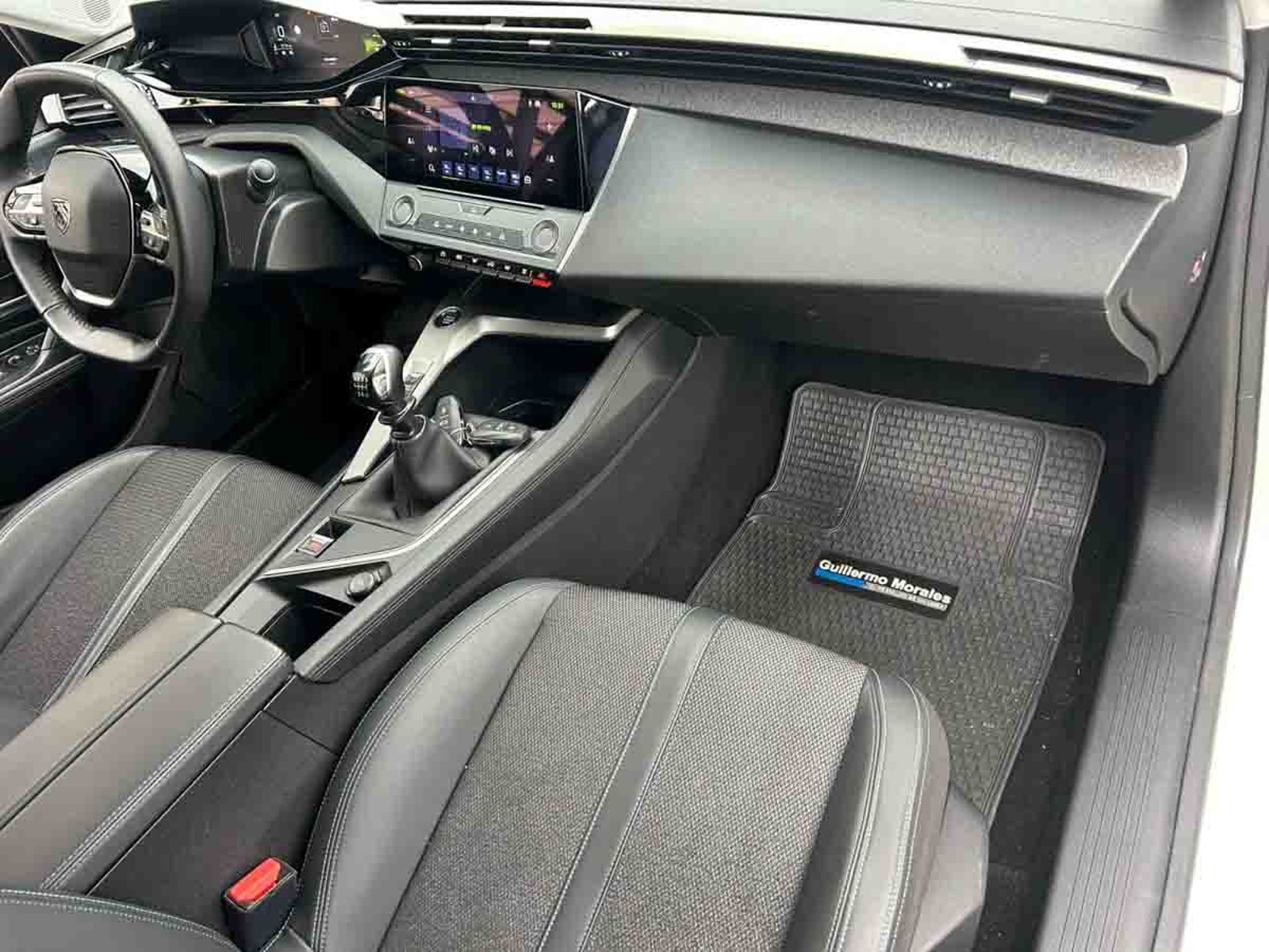 Peugeot 308 ACTIVE PACK 1.2 PURETECH 110HP 2024 - Imagen 10 de 20