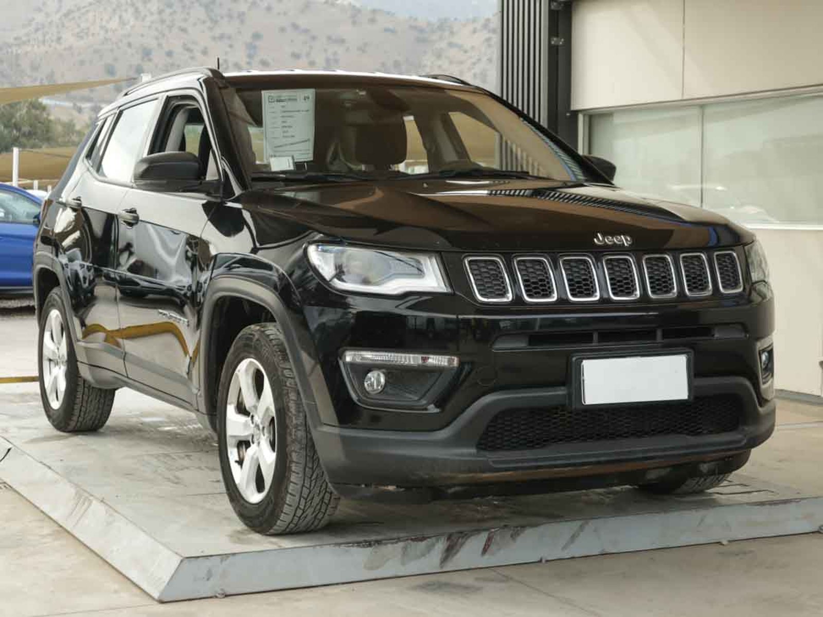 Jeep COMPASS SPORT 2.4 2019 - Foto 2 de 8