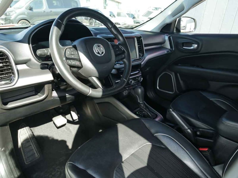 RAM 1000 BIG HORN NIGHT EDITION 1.8 2023 - Imagen 6 de 8