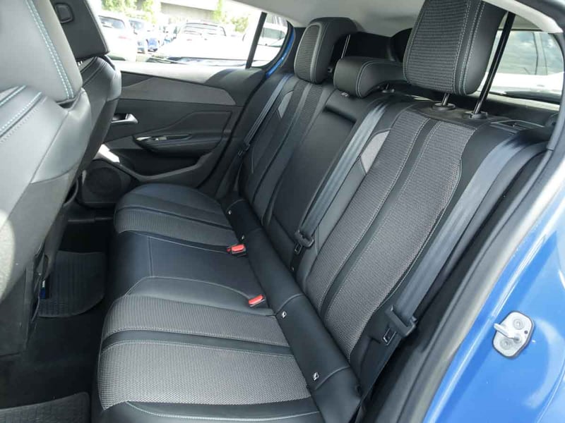 Peugeot 308 ALLURE BLUEHDI 1.5 AUT 2024 - Imagen 8 de 8
