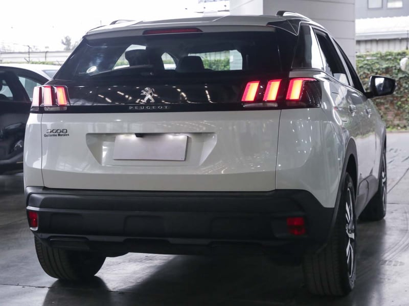 Peugeot 3008 ACTIVE BLUEHDI 1.5 2023 - Imagen 4 de 8