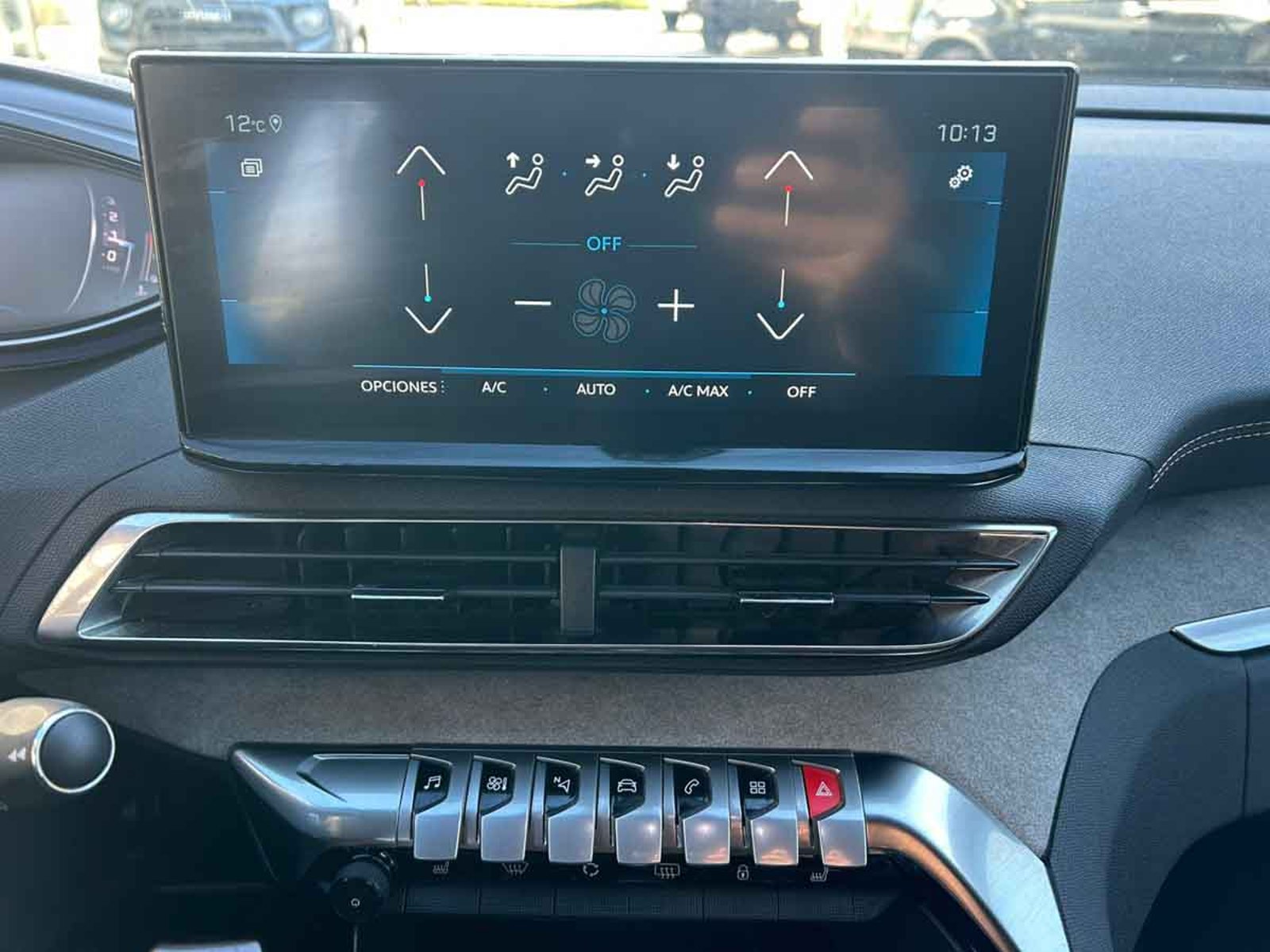 PEUGEOT 5008 GT BLACK PACK BLUEHDI 130 EAT8 2024 - Imagen 13 de 16