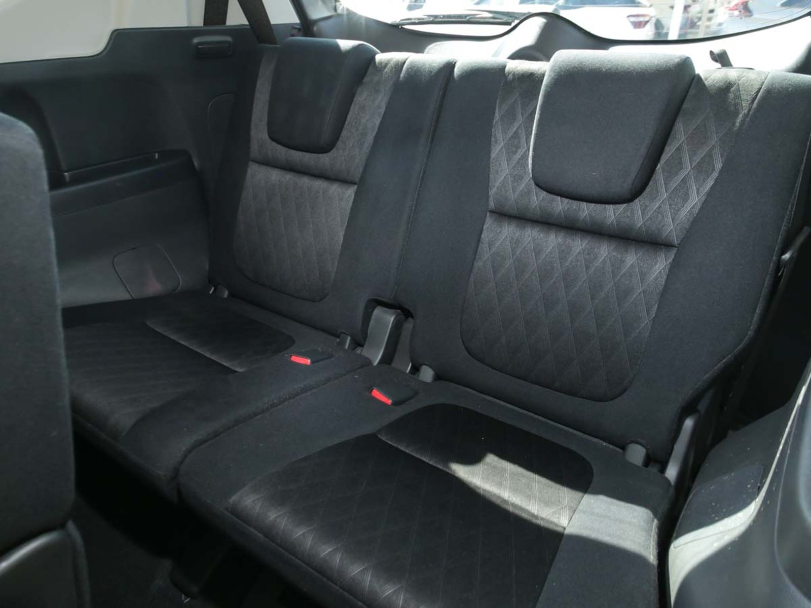 Mitsubishi XPANDER AT GLX 2025 - Imagen 8 de 16