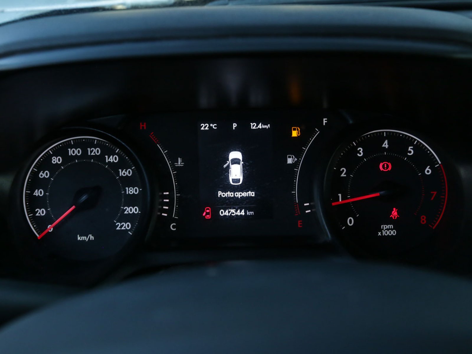 FIAT FASTBACK DRIVE TURBO AT 2024 - Imagen 7 de 13
