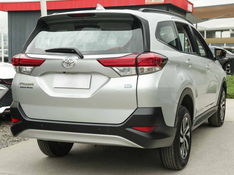Toyota RUSH 1.5 MT 2022 - Imagen 4 de 9