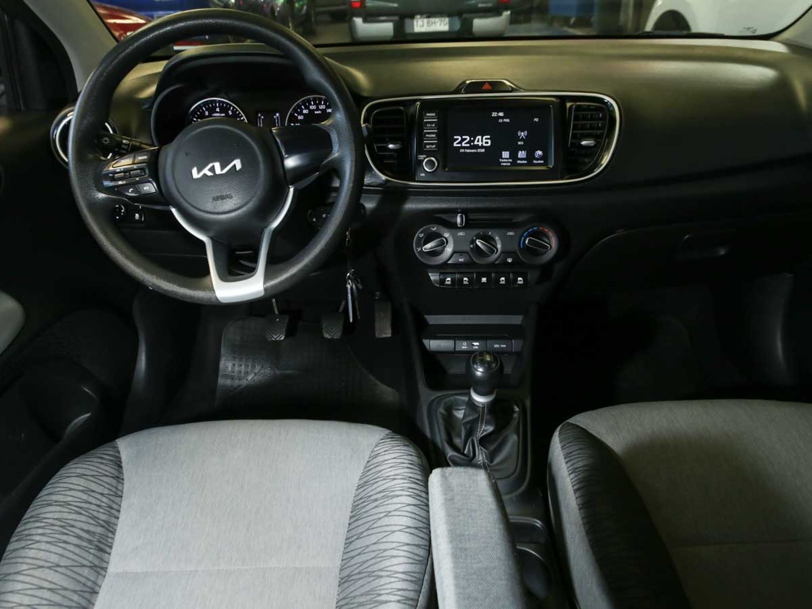 KIA MOTORS SOLUTO LX 1.4 2025 - Imagen 12 de 13