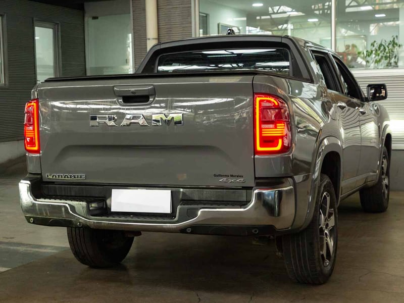RAM RAMPAGE LARAMIE 2.2 DIESEL 200 HP 4X4 AT 2026 - Imagen 4 de 8