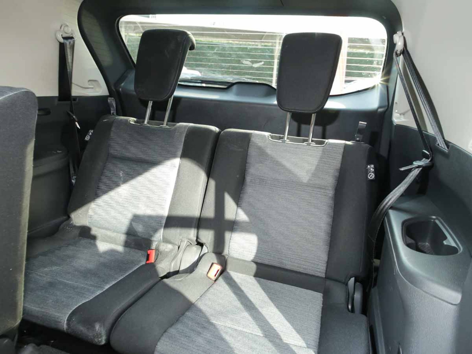Nissan X TRAIL SENSE 2.5 AUT 2025 - Imagen 8 de 8