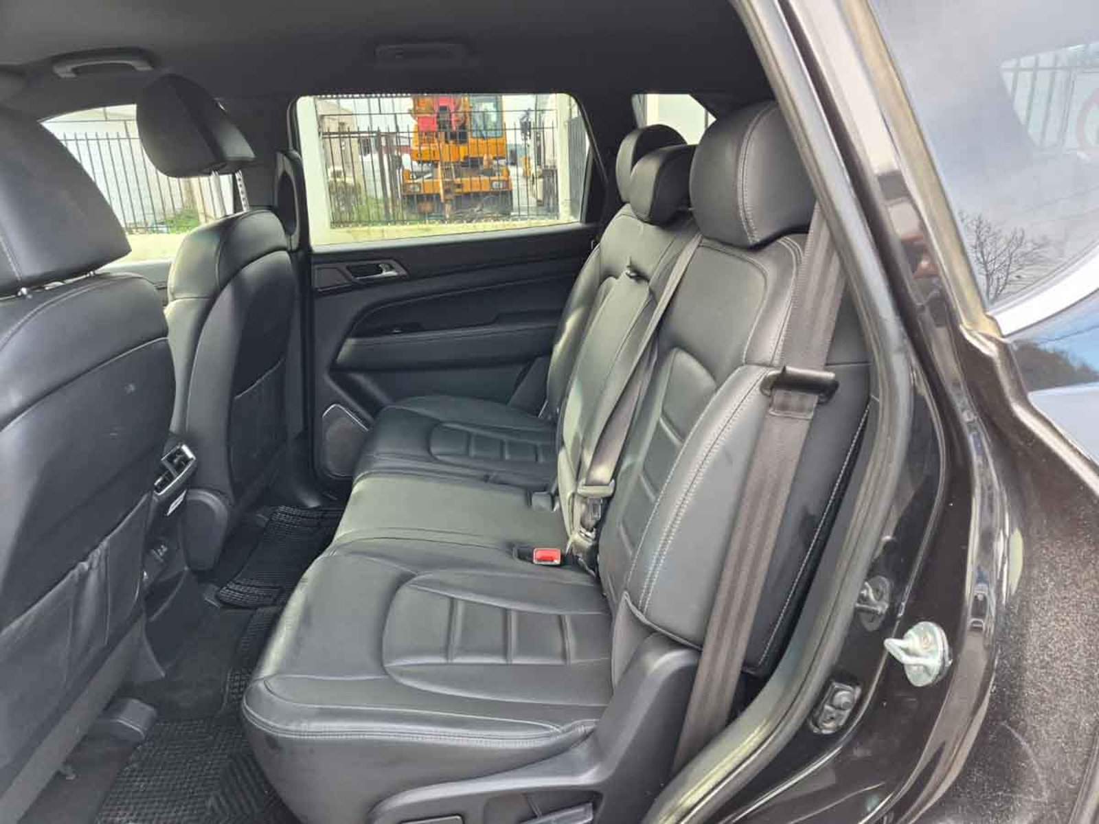 SsangYong NEW REXTON GLX 2.2TD 8AT 2WD 6AB * 2025 - Imagen 6 de 8