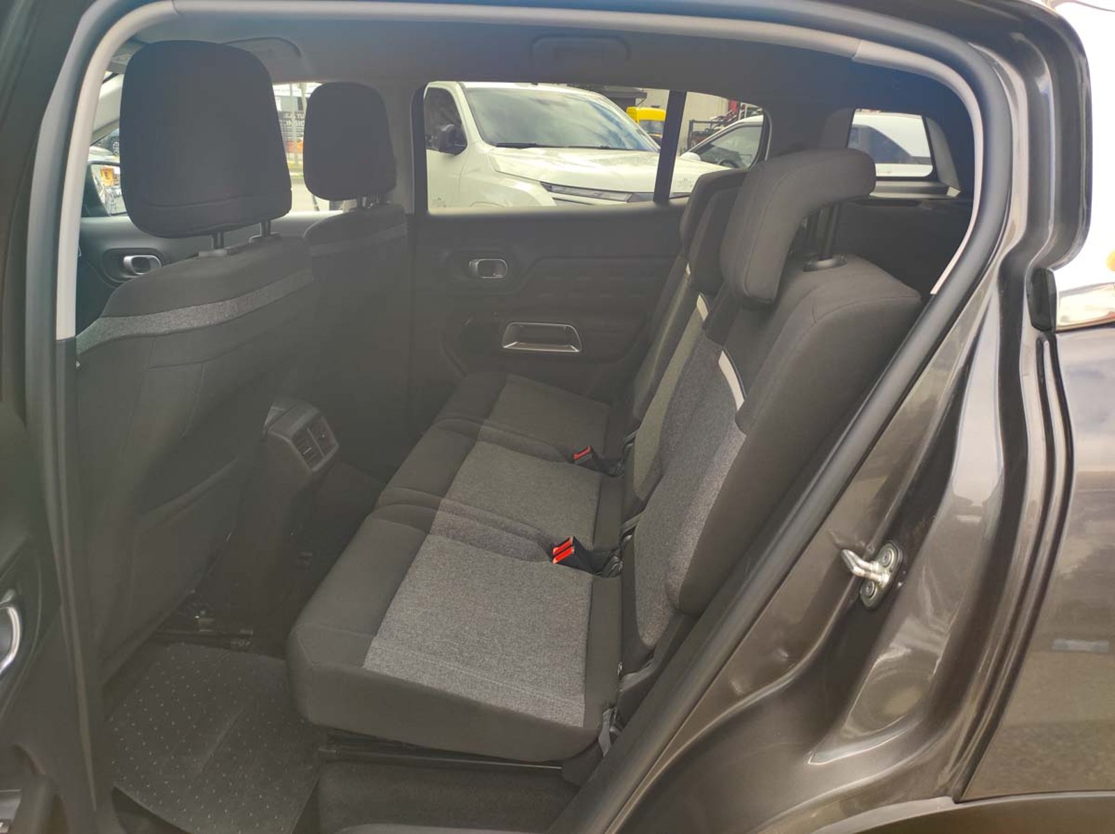 Citroën C5 AIRCROSS CVA8 STT 1.5 AUT 2024 - Imagen 10 de 14