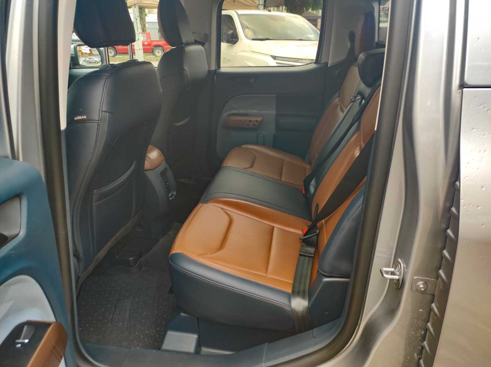 Ford MAVERICK LARIAT 4X4 2.0 AUT 2024 - Imagen 7 de 8