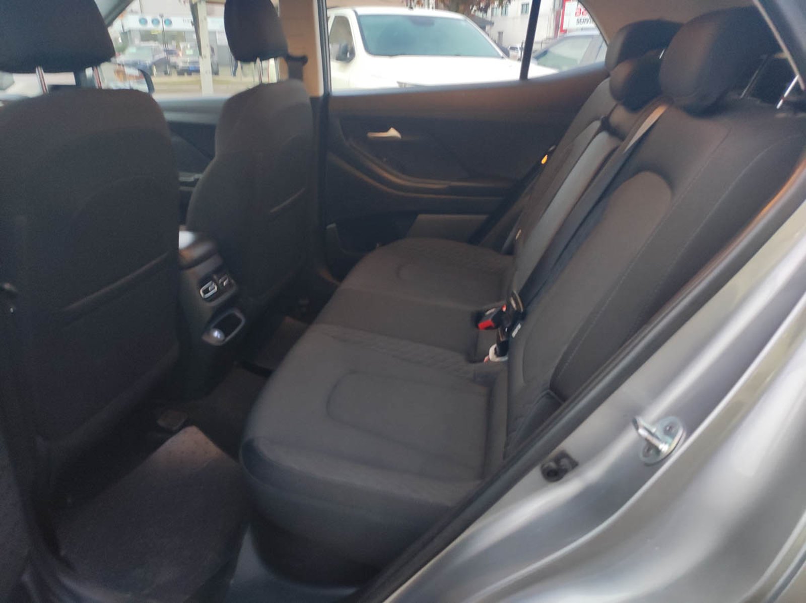 Hyundai Creta SU2i 1.5 CVT PLUS 2025 - Imagen 7 de 8