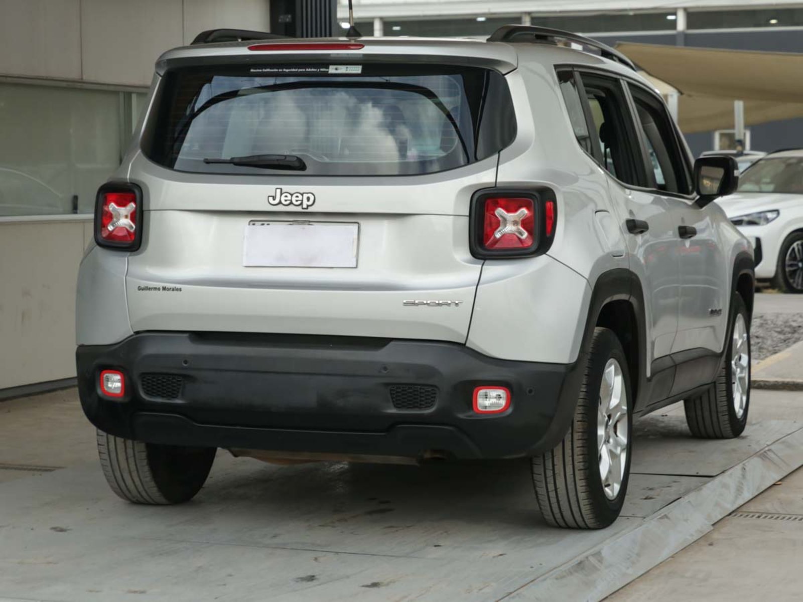 Jeep RENEGADE SPORT 4X2 MT 2018 - Imagen 6 de 13