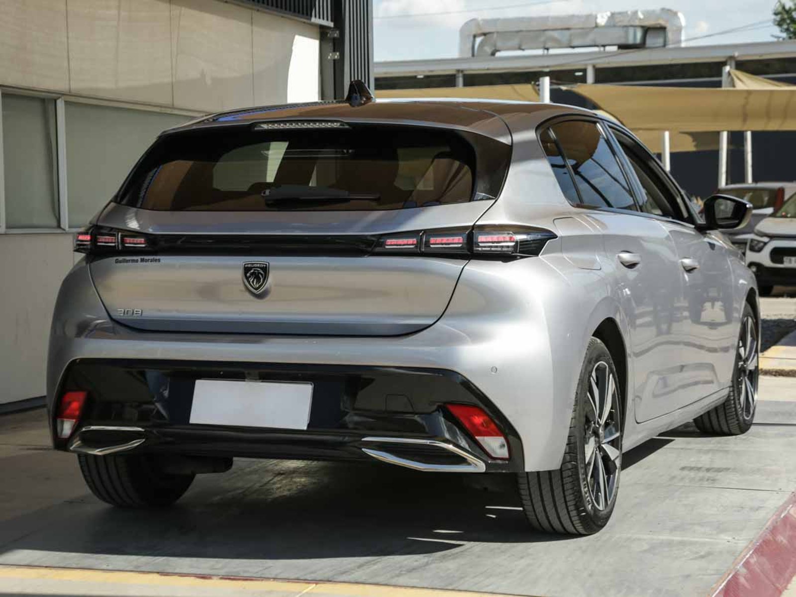 Peugeot 308 ALLURE 1.2 2023 - Imagen 6 de 20
