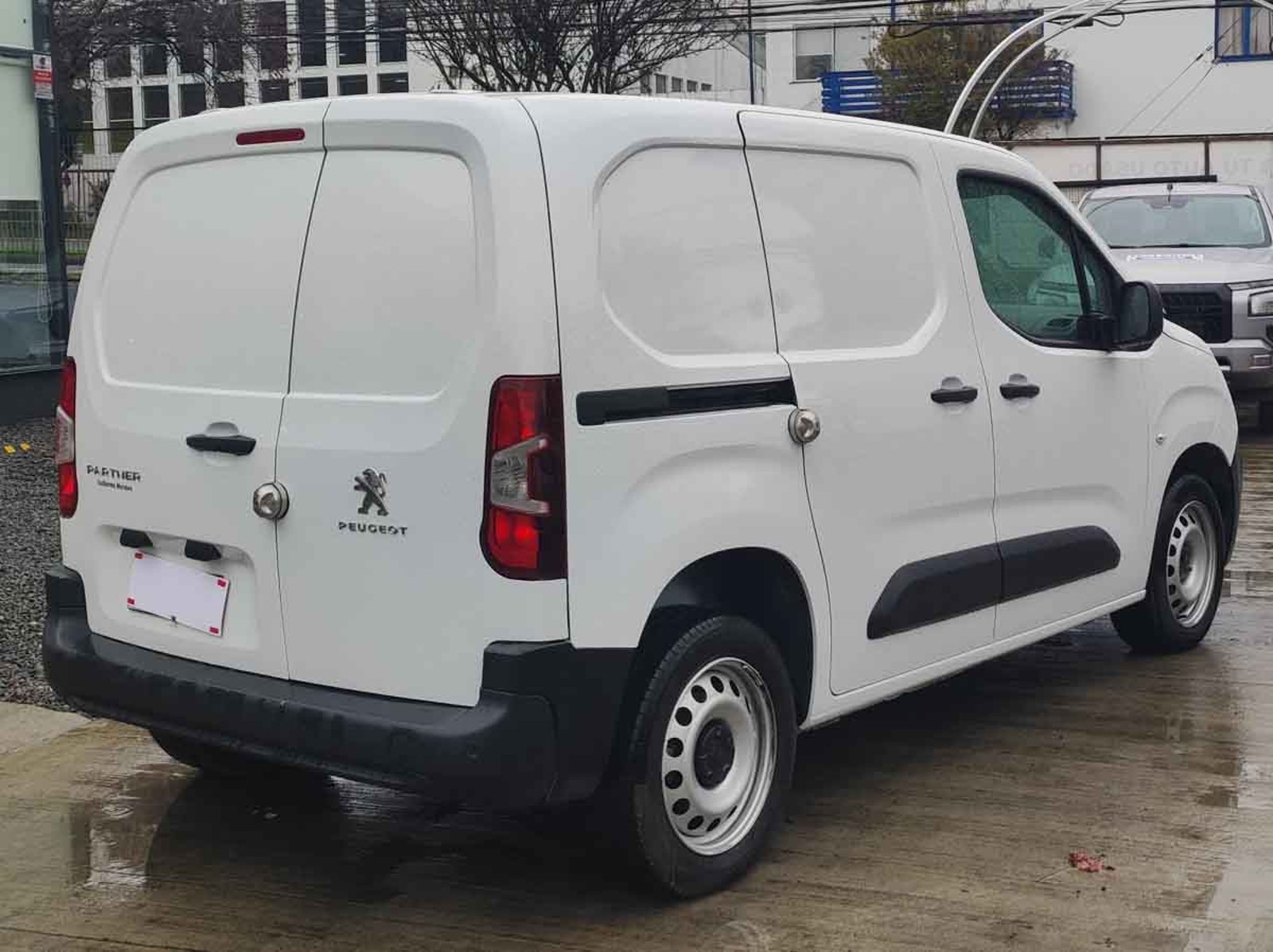 PEUGEOT PARTNER L1 BLUE HDI 100 1.5 2024 - Imagen 6 de 12