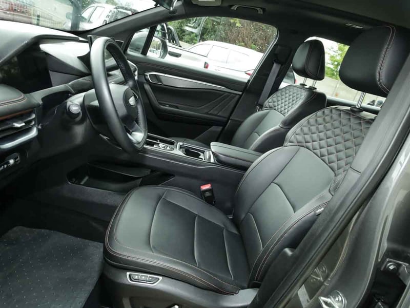 Geely OKAVANGO 2.0 AUT 2026 - Imagen 7 de 9