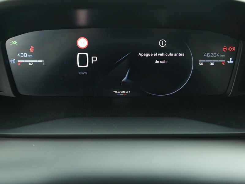 Peugeot 208 MCA ALLURE PURETECH 130 EAT8 2024 - Imagen 5 de 8