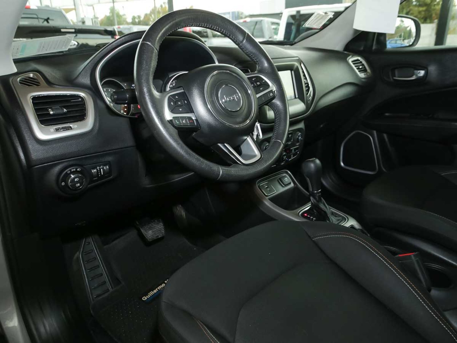 Jeep COMPASS SPORT 4X2 AT 2020 - Imagen 8 de 13