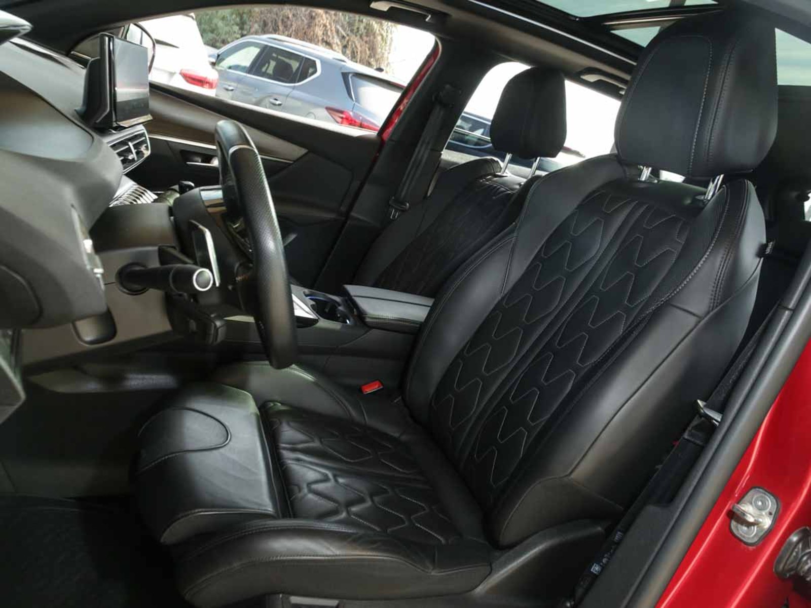 PEUGEOT 3008 GT HYBRID4 300HP AT 2022 - Imagen 7 de 8