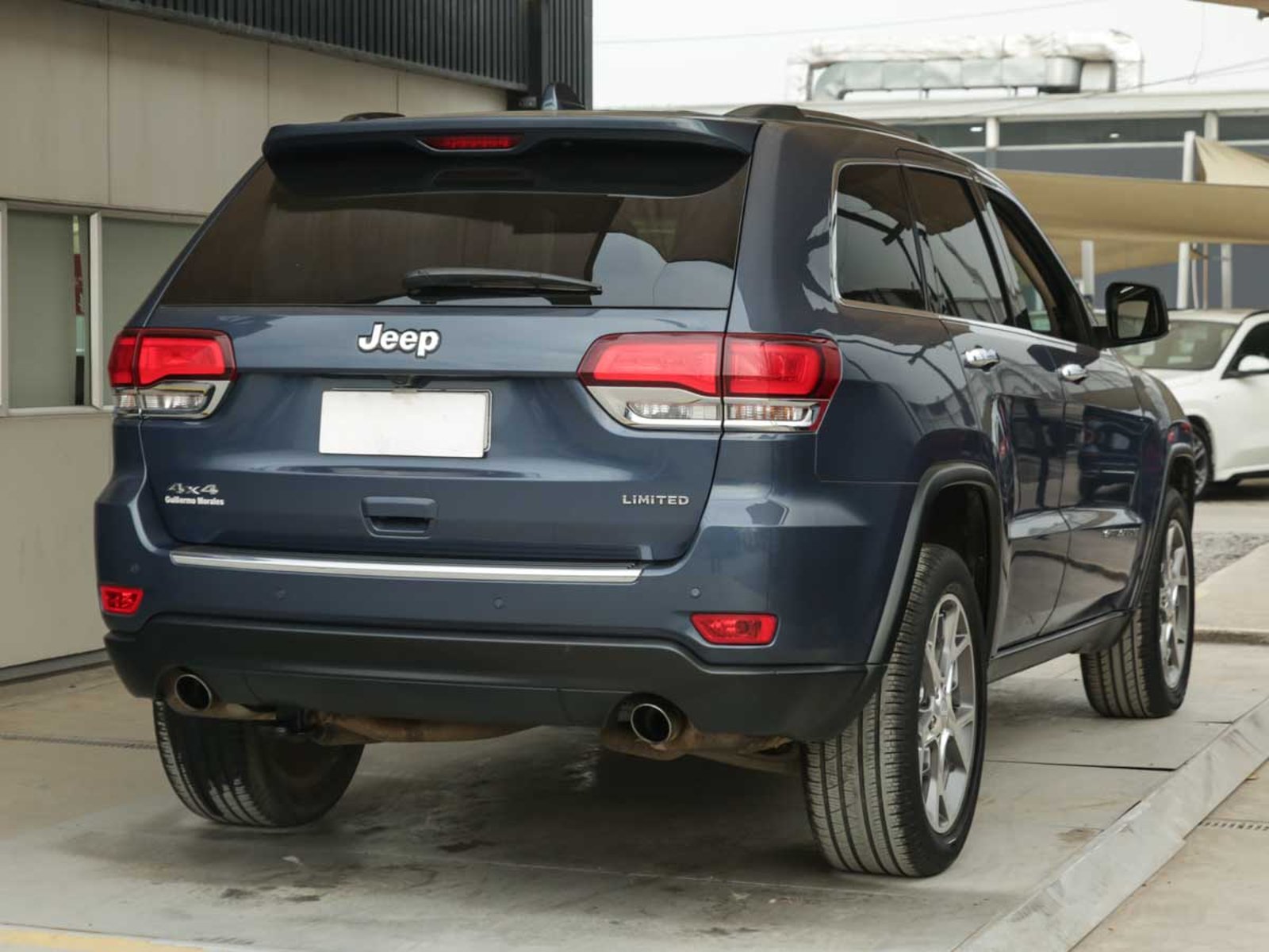 Jeep GRAND CHEROKEE  LIMITED 3.6 2022 - Imagen 4 de 8