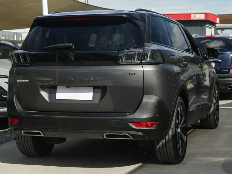Peugeot 5008 GT BLACK PACK BLUEHDI 130 EAT8 2024 - Imagen 4 de 8