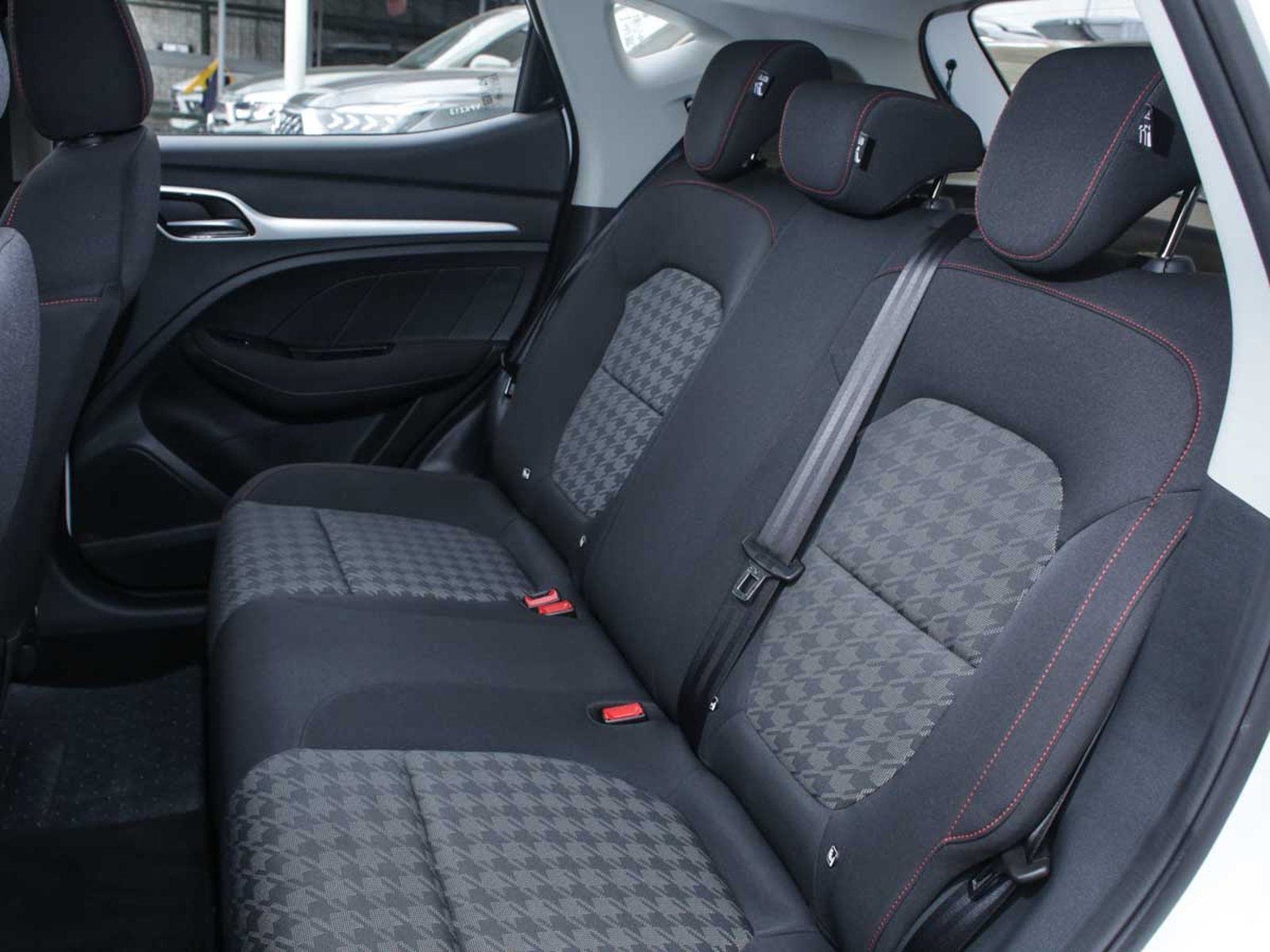 MG MG ZX 1.5 MT DLX 2026 - Imagen 8 de 8