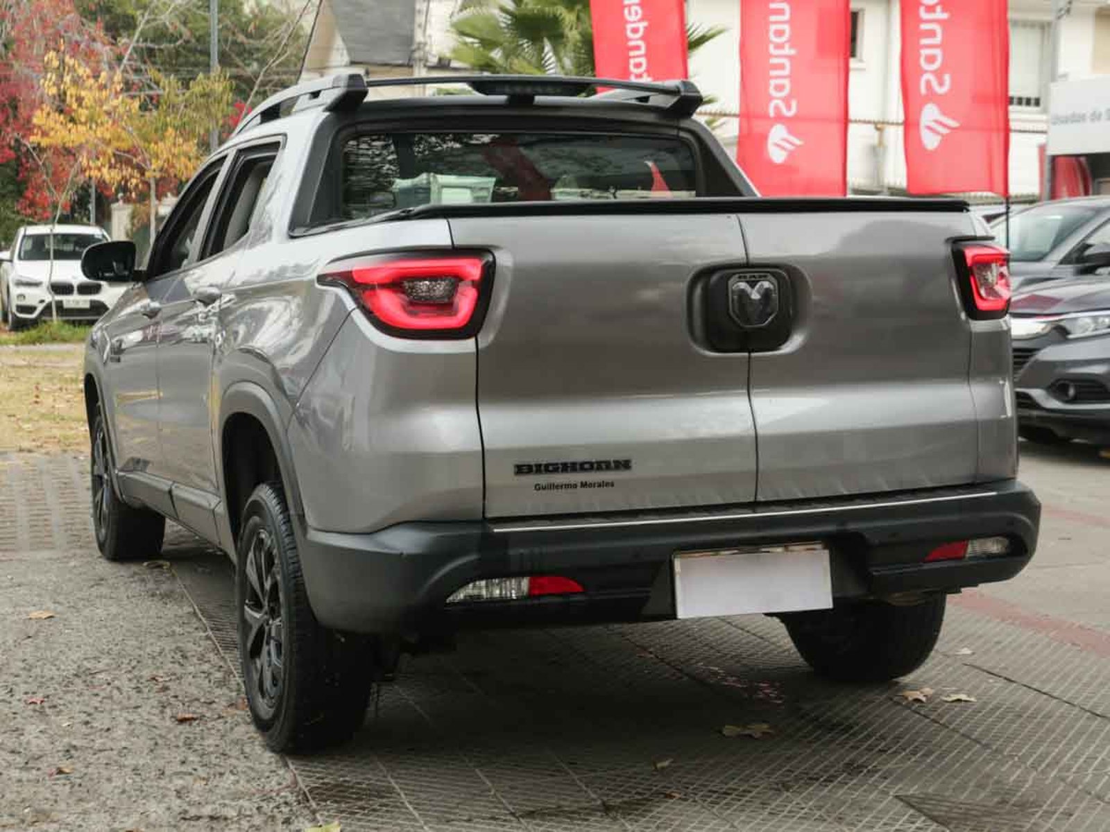 RAM 1000 BIG HORN NIGHT EDITION 1.8 2022 - Foto 4 de 14