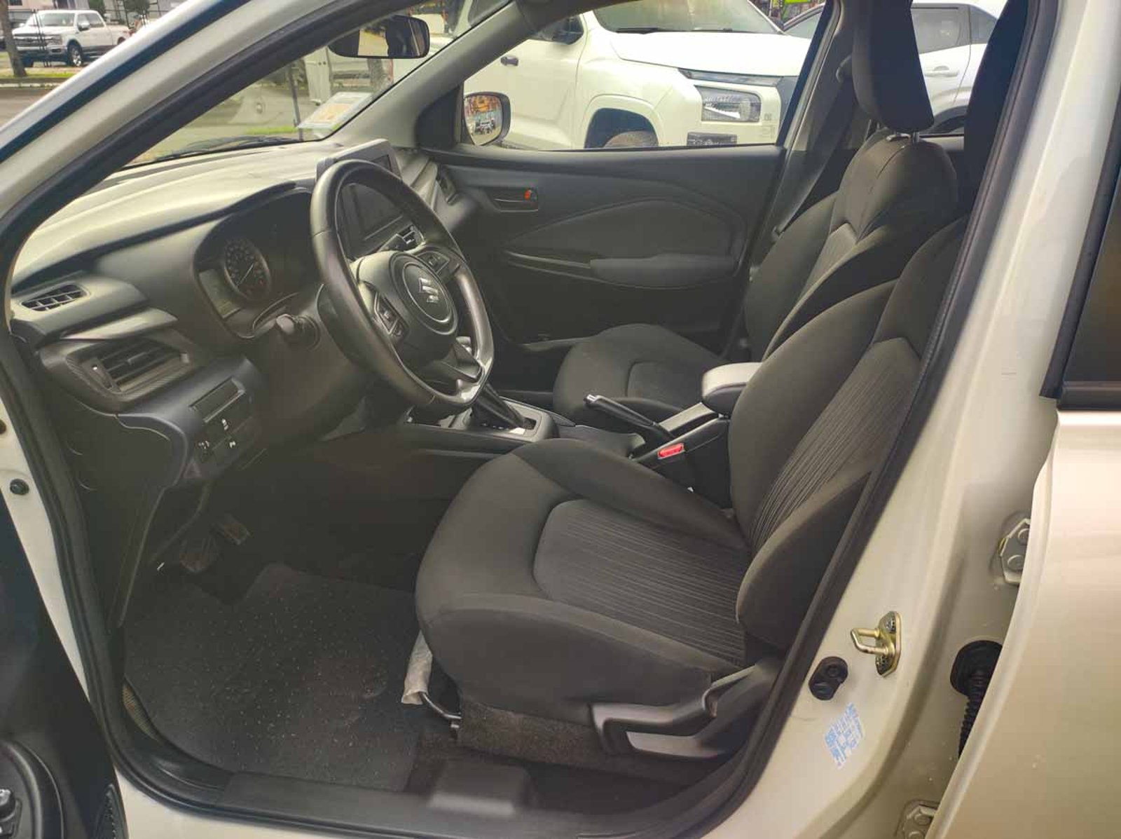Suzuki BALENO GLS HB 1.5 AUT 2024 - Imagen 7 de 8