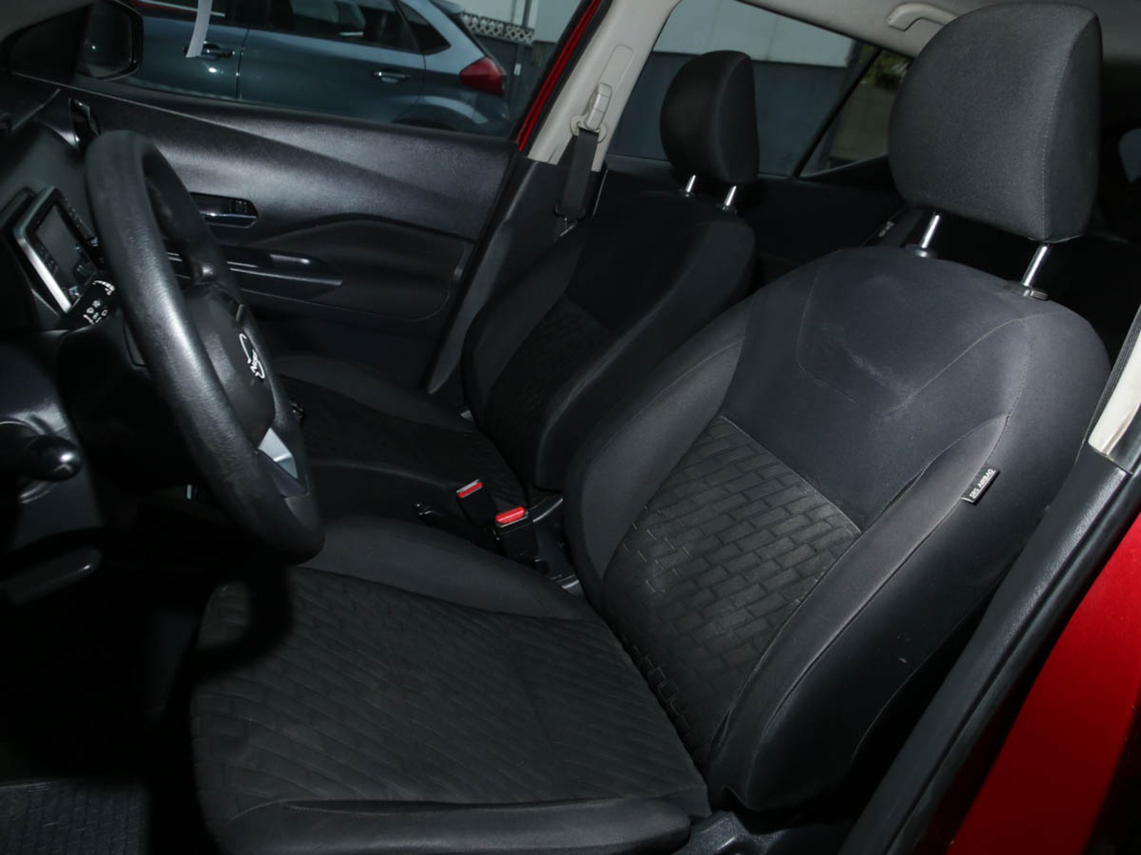 NISSAN KICKS ADVANCE 1.6 2023 - Imagen 7 de 10