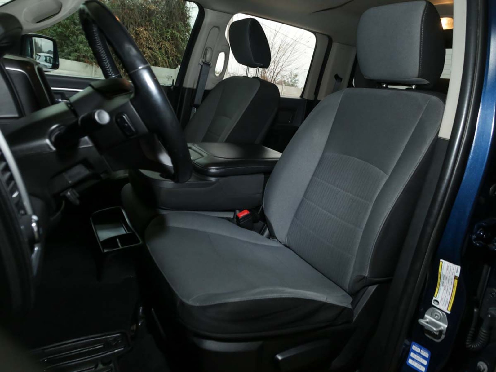 RAM 1500 4X4 3.6 AUT 2022 - Imagen 7 de 8