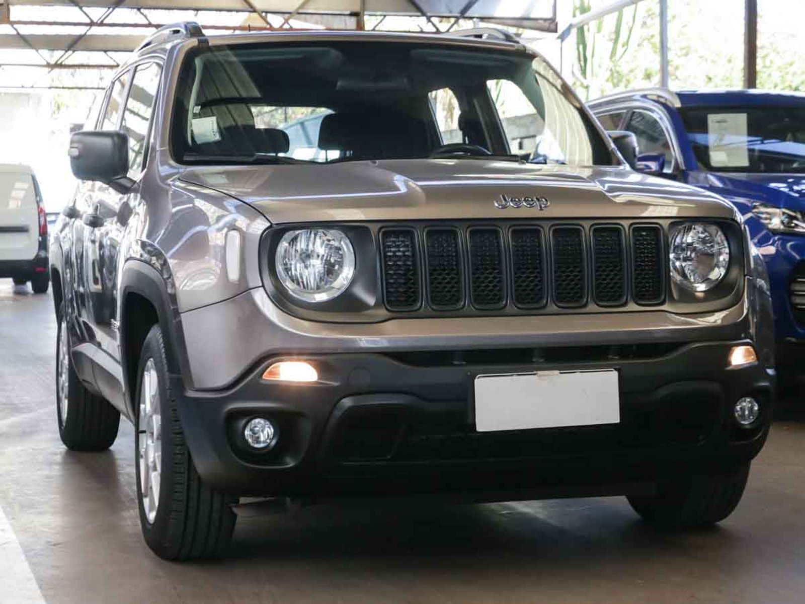 JEEP RENEGADE 1.8 AUT 2021 - Imagen 3 de 13