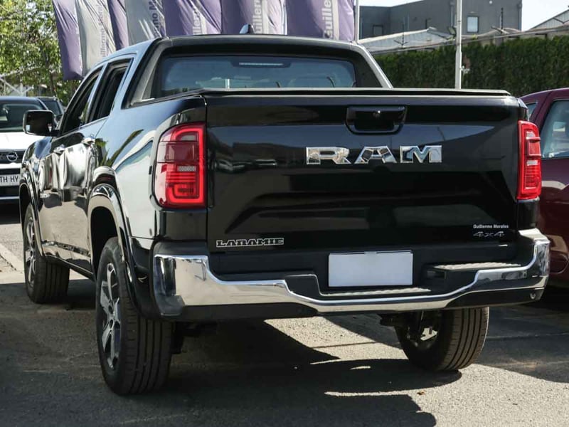 RAM RAMPAGE LARAMIE 2.2 DIESEL 200 HP 4X4 AT 2026 - Imagen 18 de 20