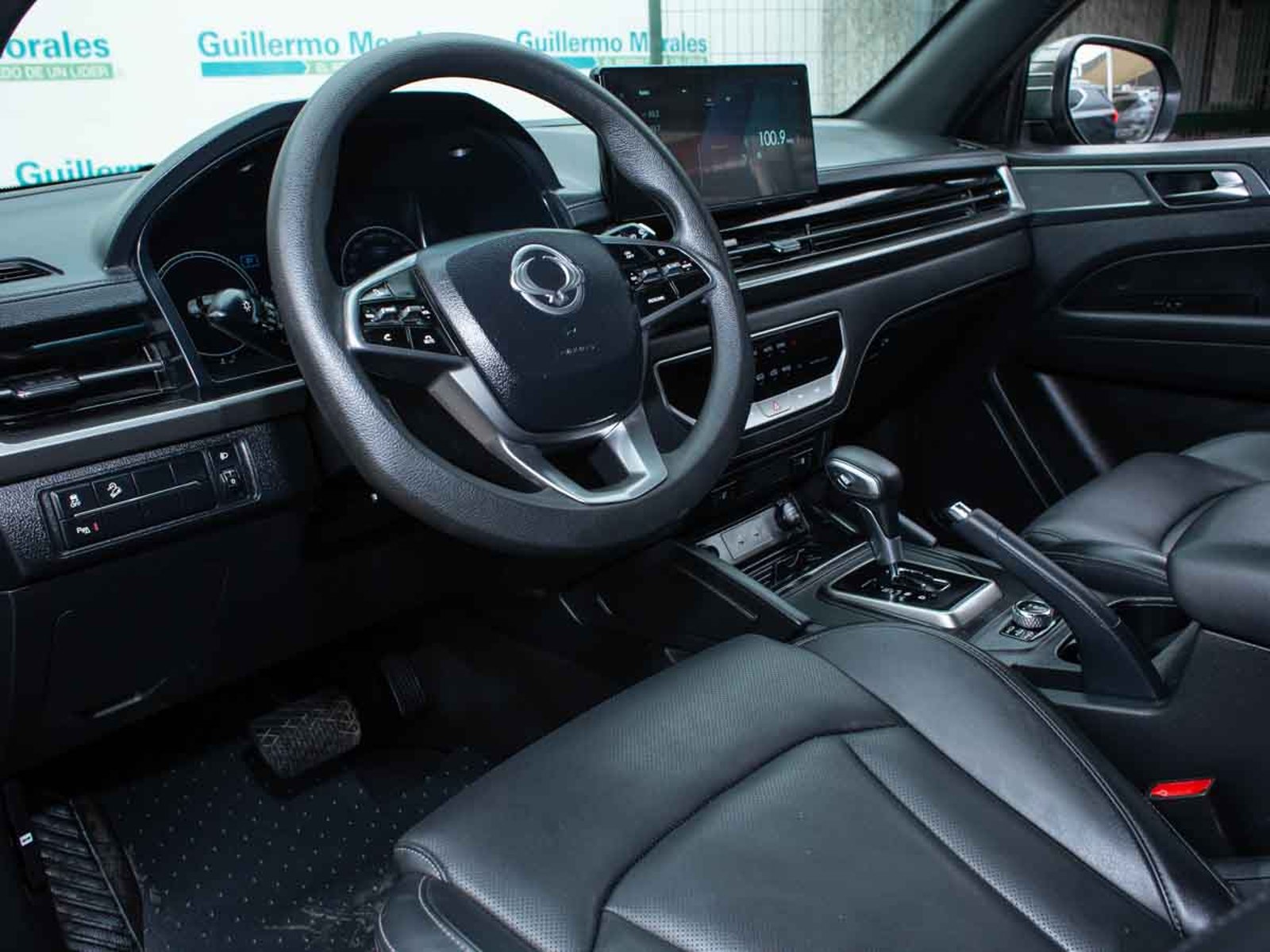 SsangYong NEW GRAND MUSSO LIMITED PLUS 2.2TD 6AT 4WD 2025 - Imagen 6 de 8