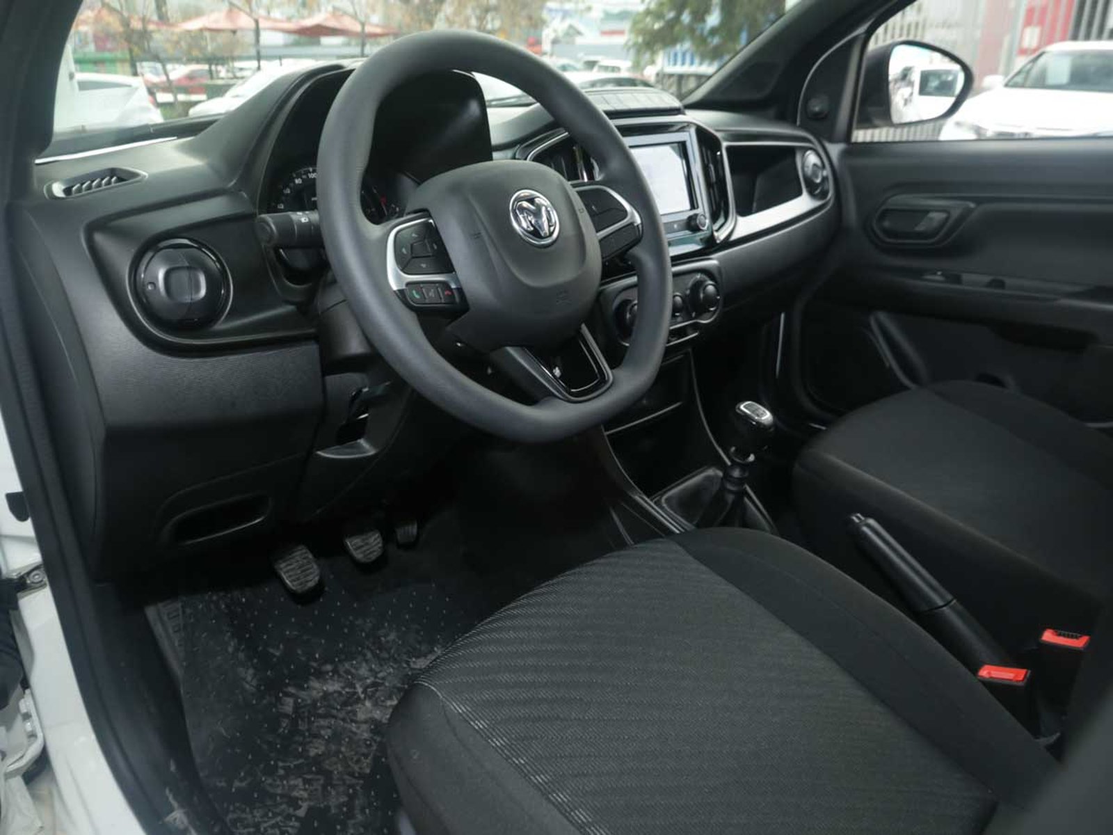 RAM 700 SLT CREW CAB 1.3 MT 2026 - Imagen 6 de 8