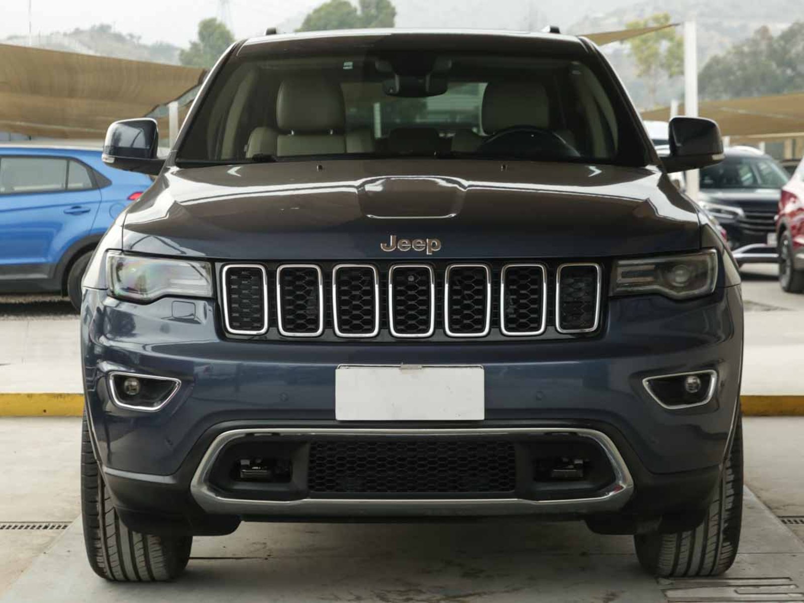 JEEP GRAND CHEROKEE  LIMITED 3.6 2022 - Imagen 16 de 20