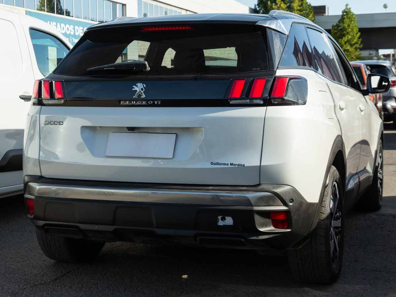 Peugeot 3008 ALLURE PACK BLUEHDI 130 EAT8 2023 - Foto 4 de 8