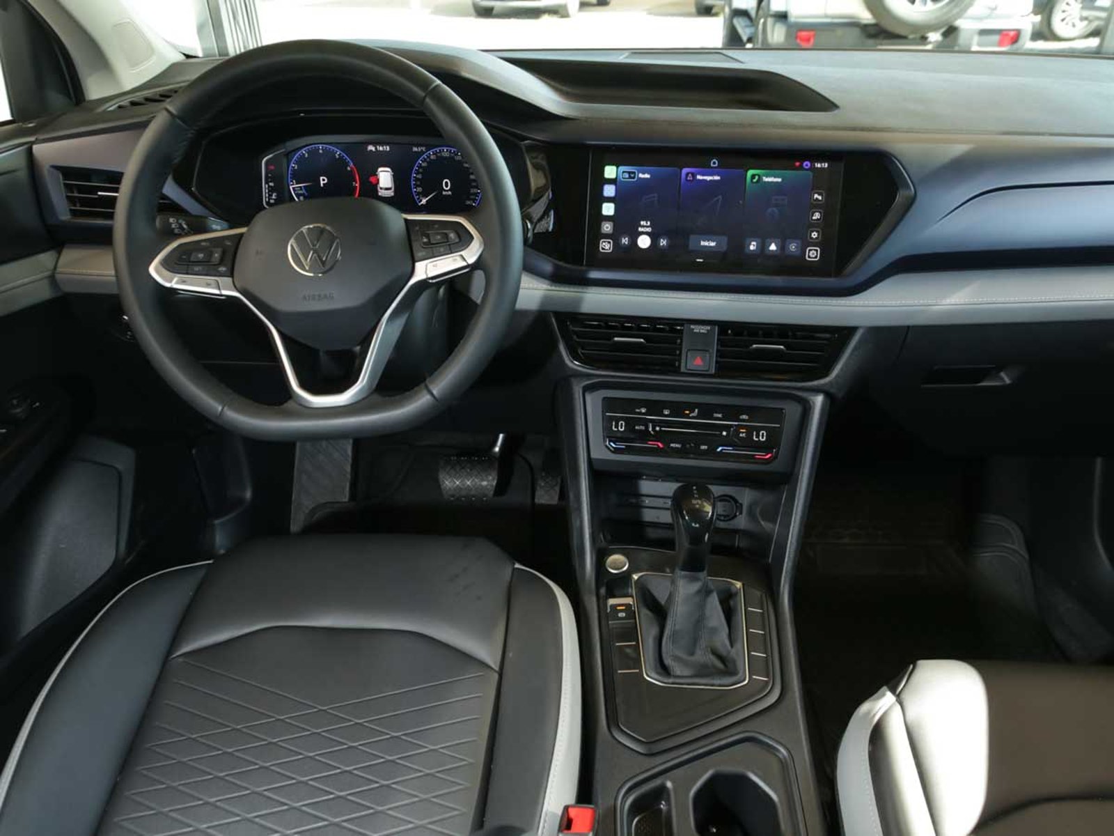 VOLKSWAGEN TAOS TSI 1.4 AT 2026 - Imagen 12 de 13