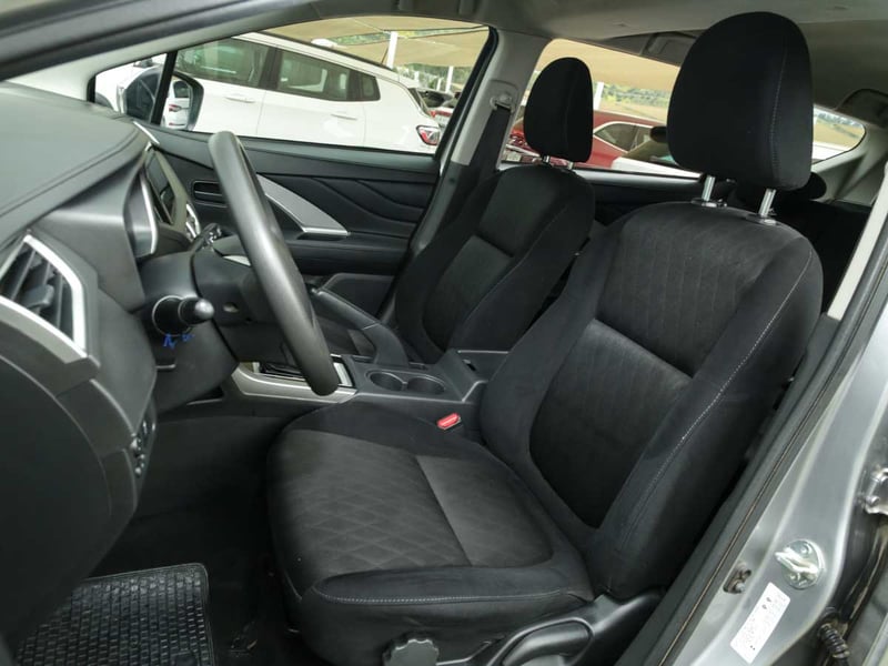 Mitsubishi XPANDER AT GLX 2024 - Imagen 7 de 9