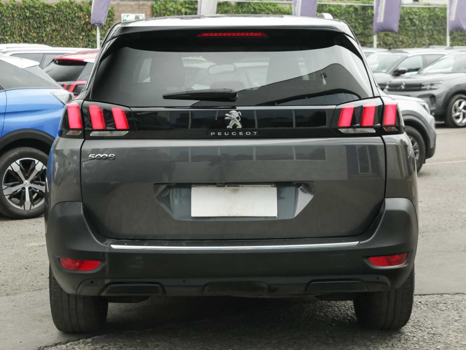 PEUGEOT 5008 ALLURE 1.6 AUT 2020 - Foto 5 de 14