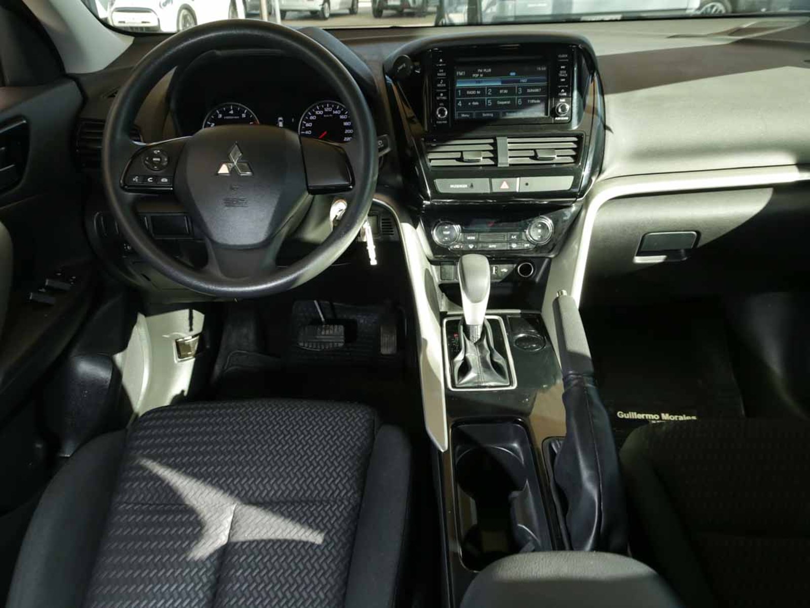 MITSUBISHI ECLIPSE CROSS RX 1.5 4X2 AT 2023 - Imagen 12 de 13